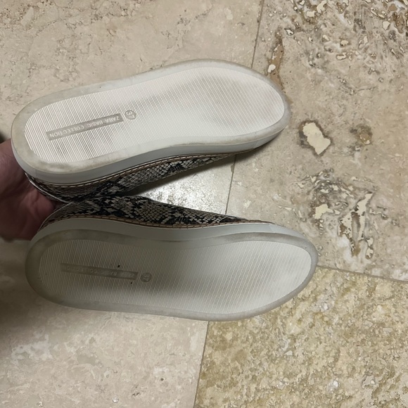 ZARA snake-skin sneakers - Picture 3 of 3